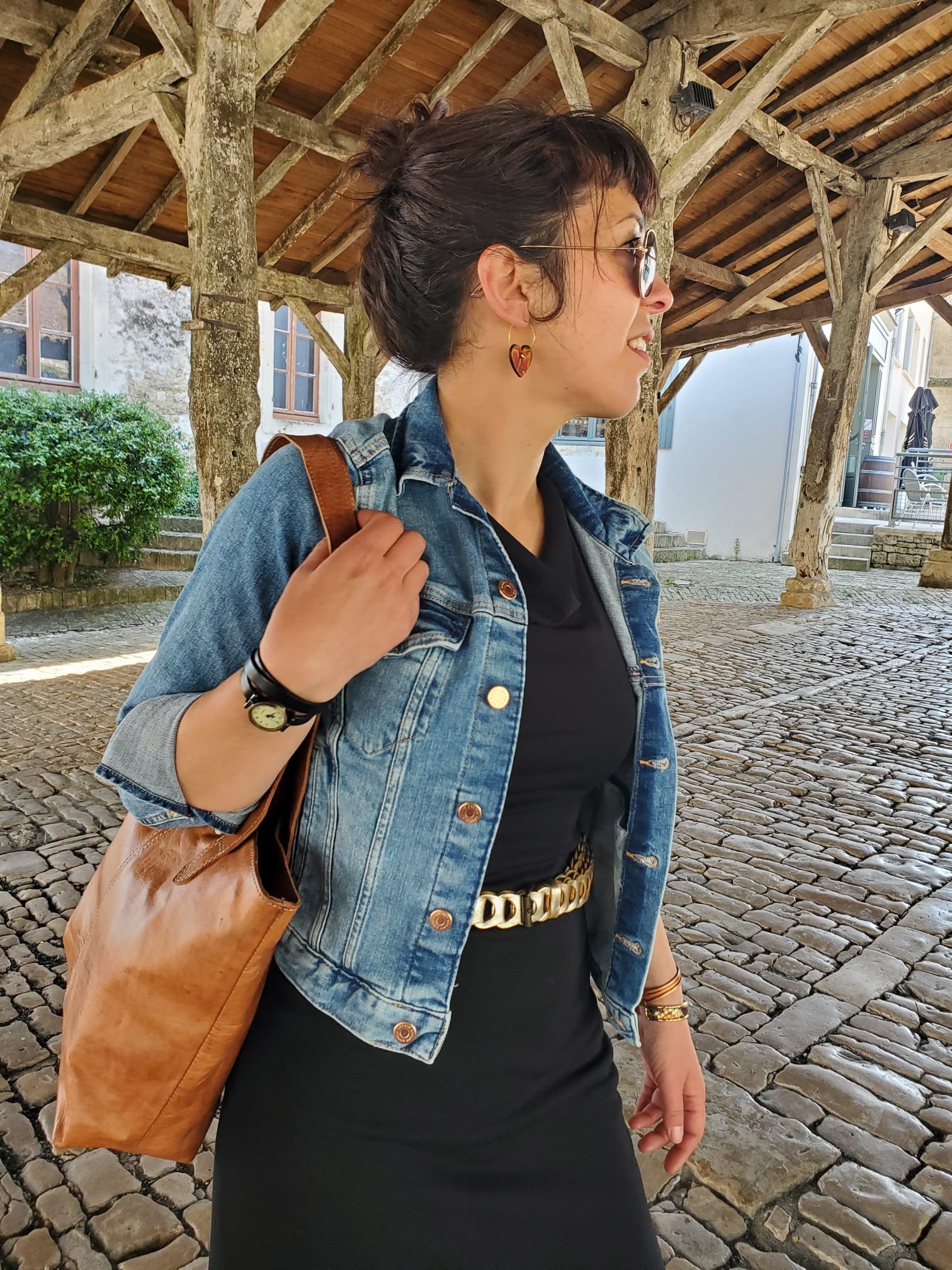 sac cabas en cuir d'agneau porté épaule