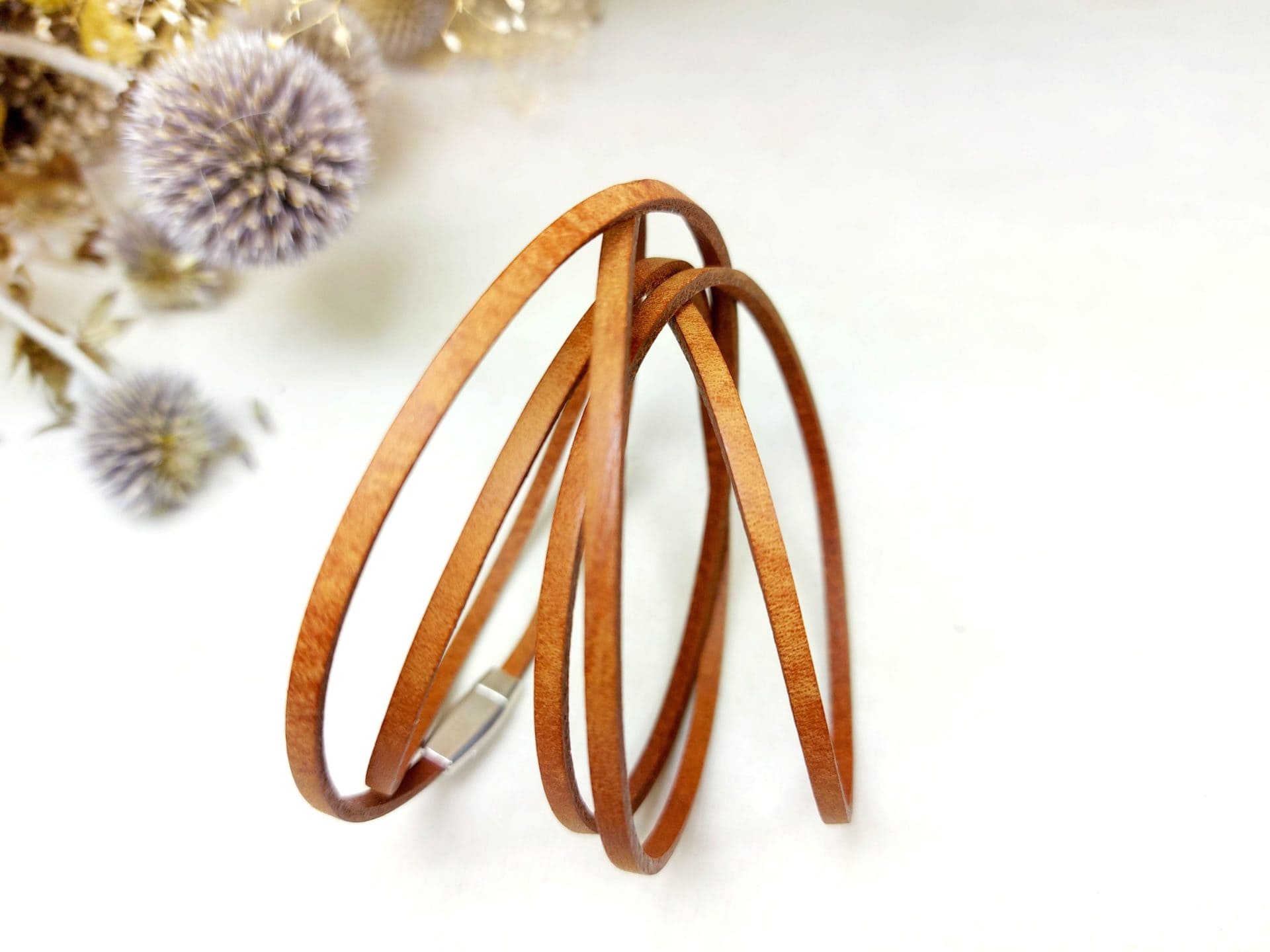 bracelet fin en cuir camel multitours