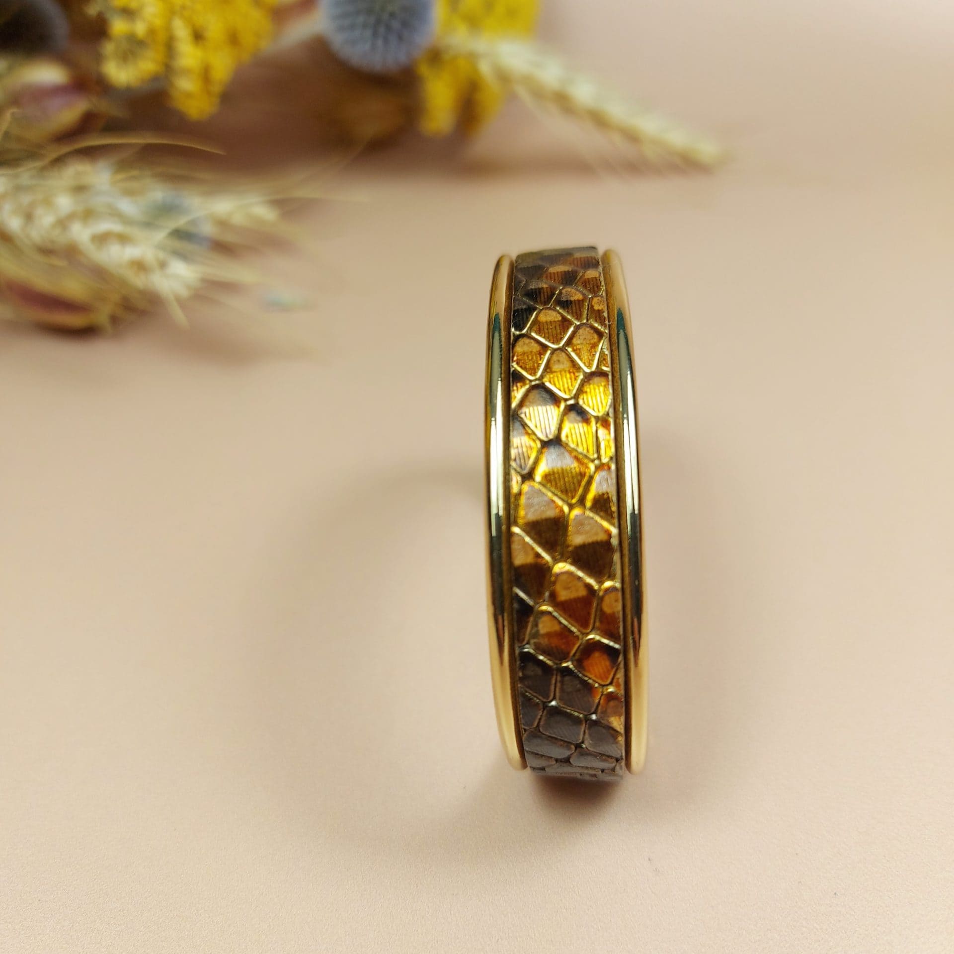 Bracelet manchette jonc doré 10mm cuir imitation serpent – Image 3