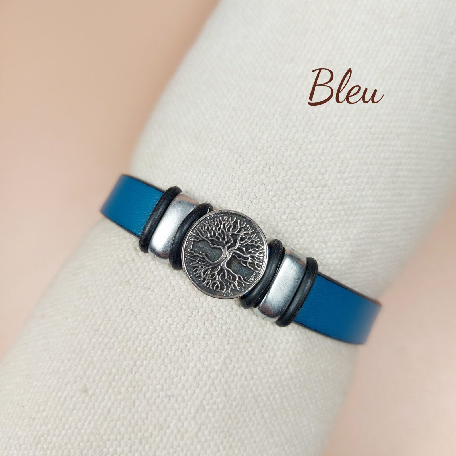 Bracelet en cuir bleu avec arbre de vie