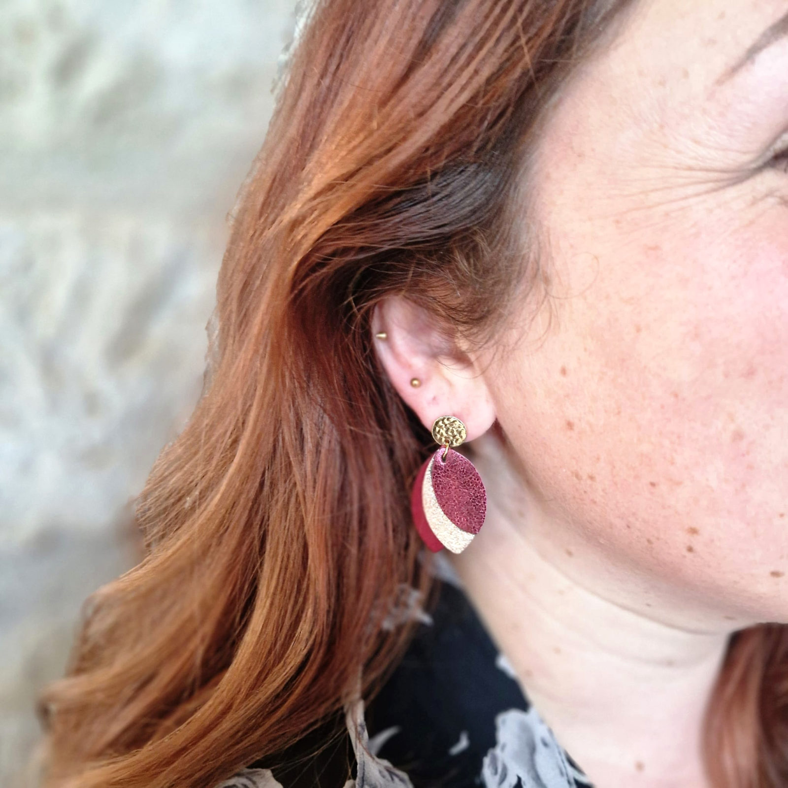 boucles d'oreilles en cuir upcyclé collection demoiselle"