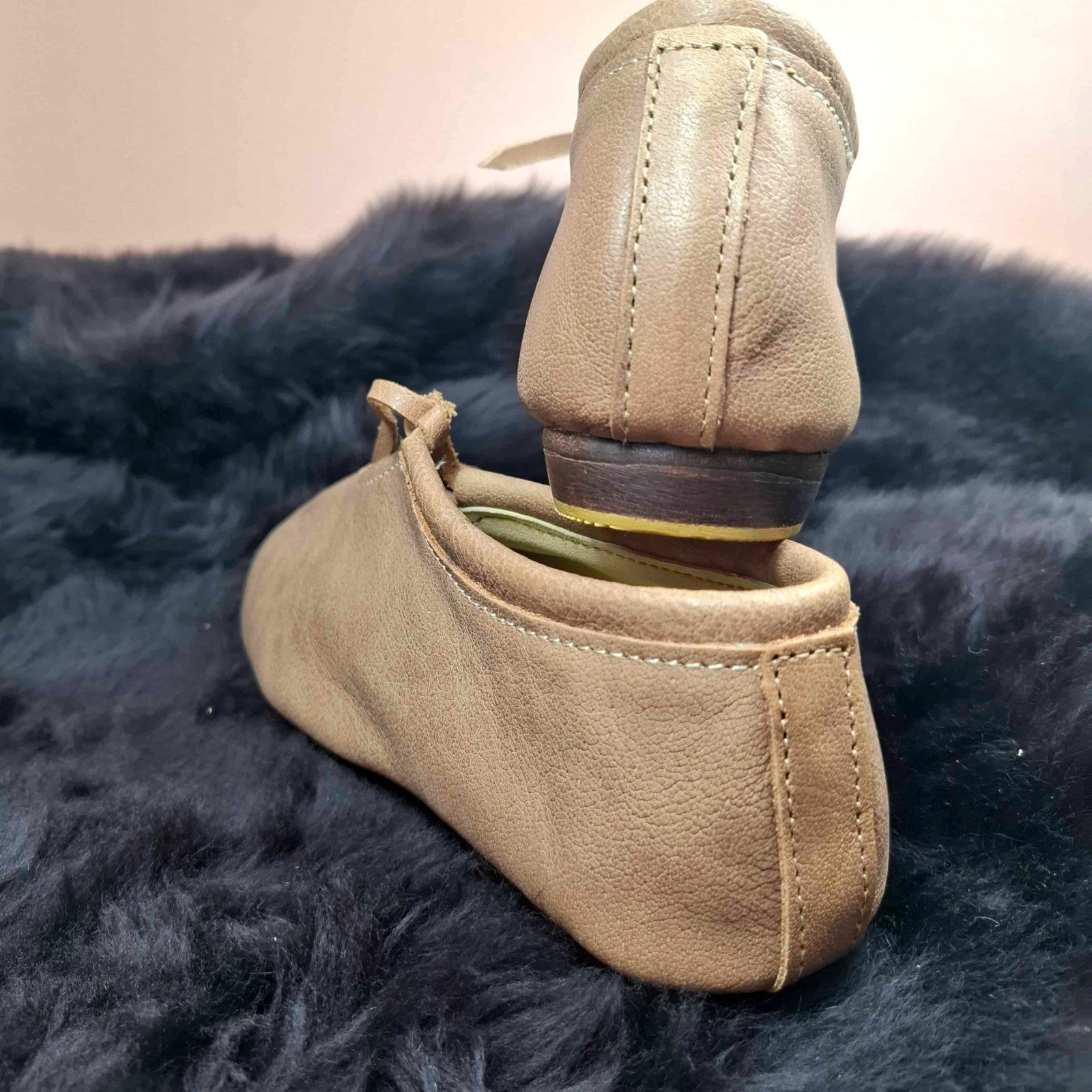 chaussures médiévales en cuir modèle Hildegarde