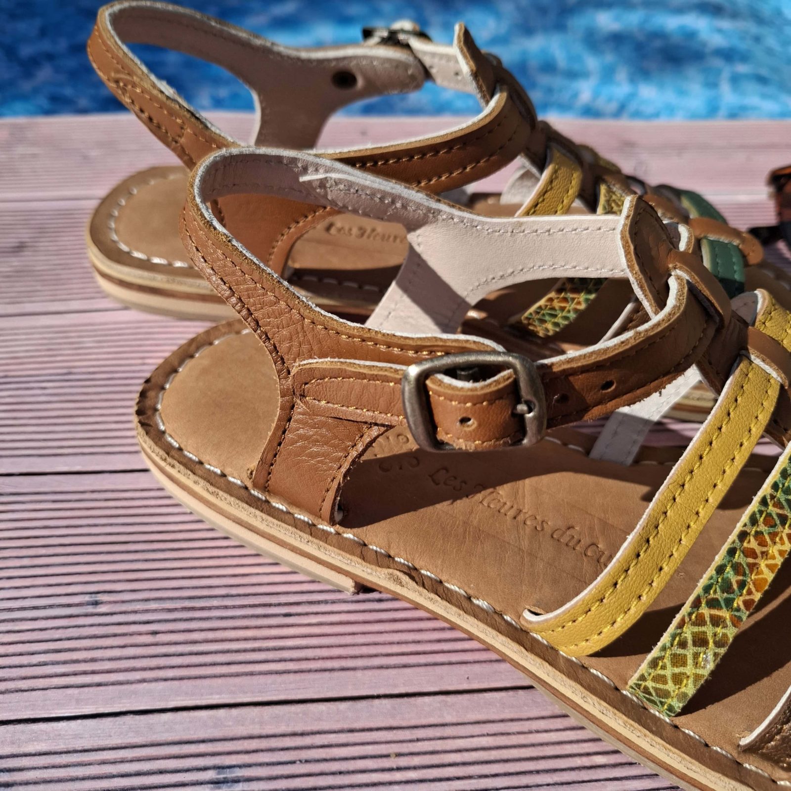 Sandales colorées en cuir Tutti Frutti