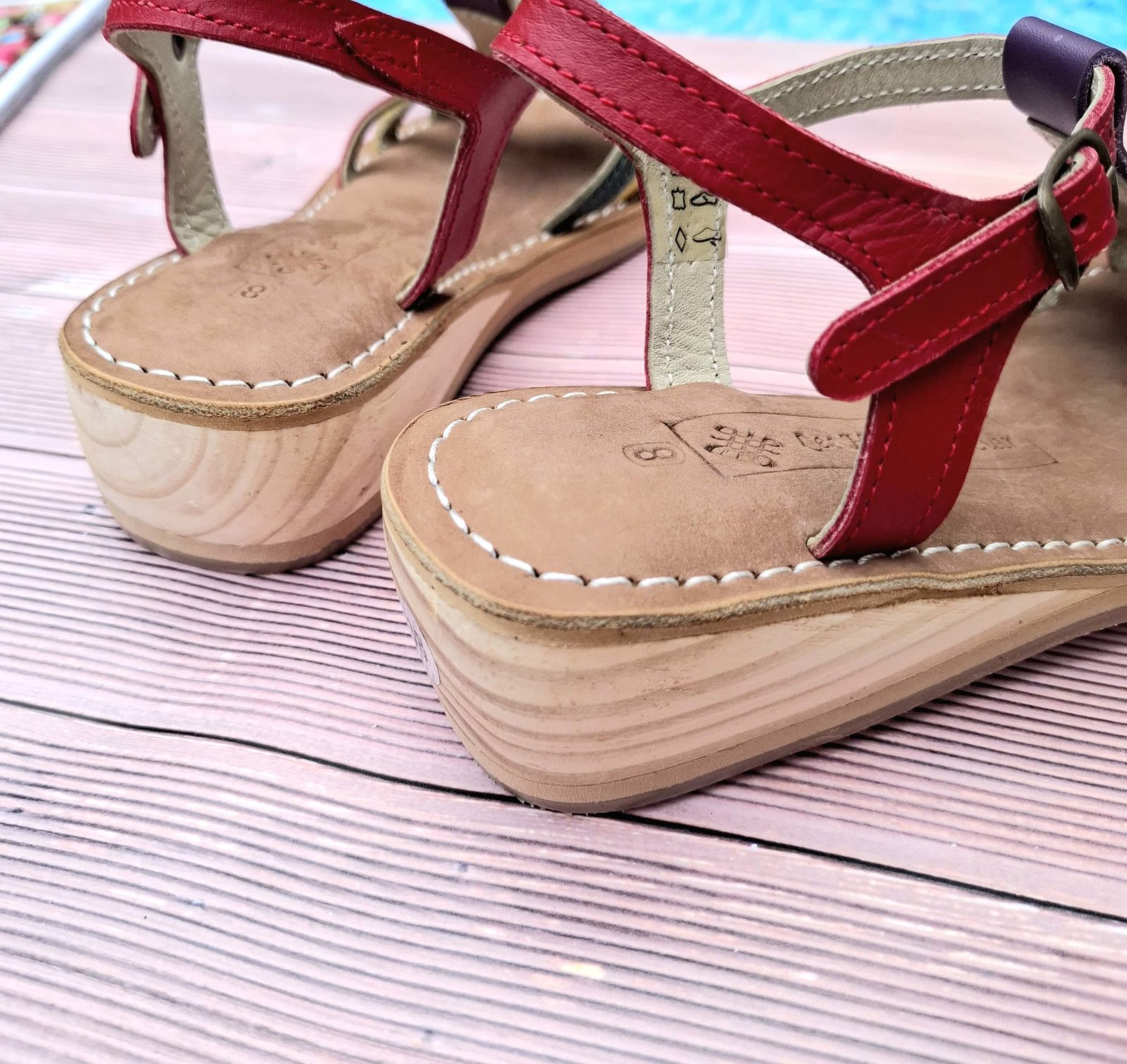 Sandales compensées en cuir Belinettes