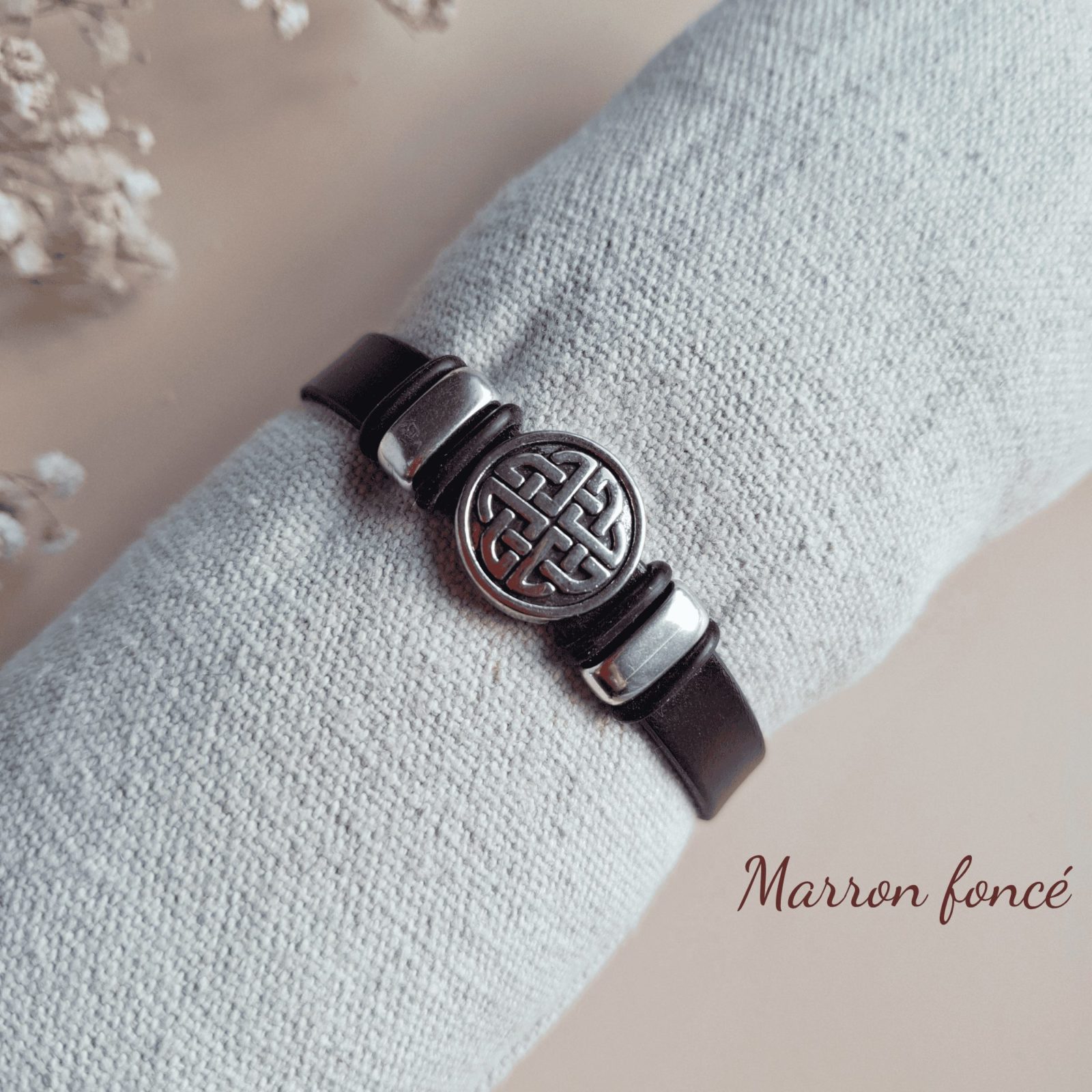 Bracelet celtique en cuir marron foncé