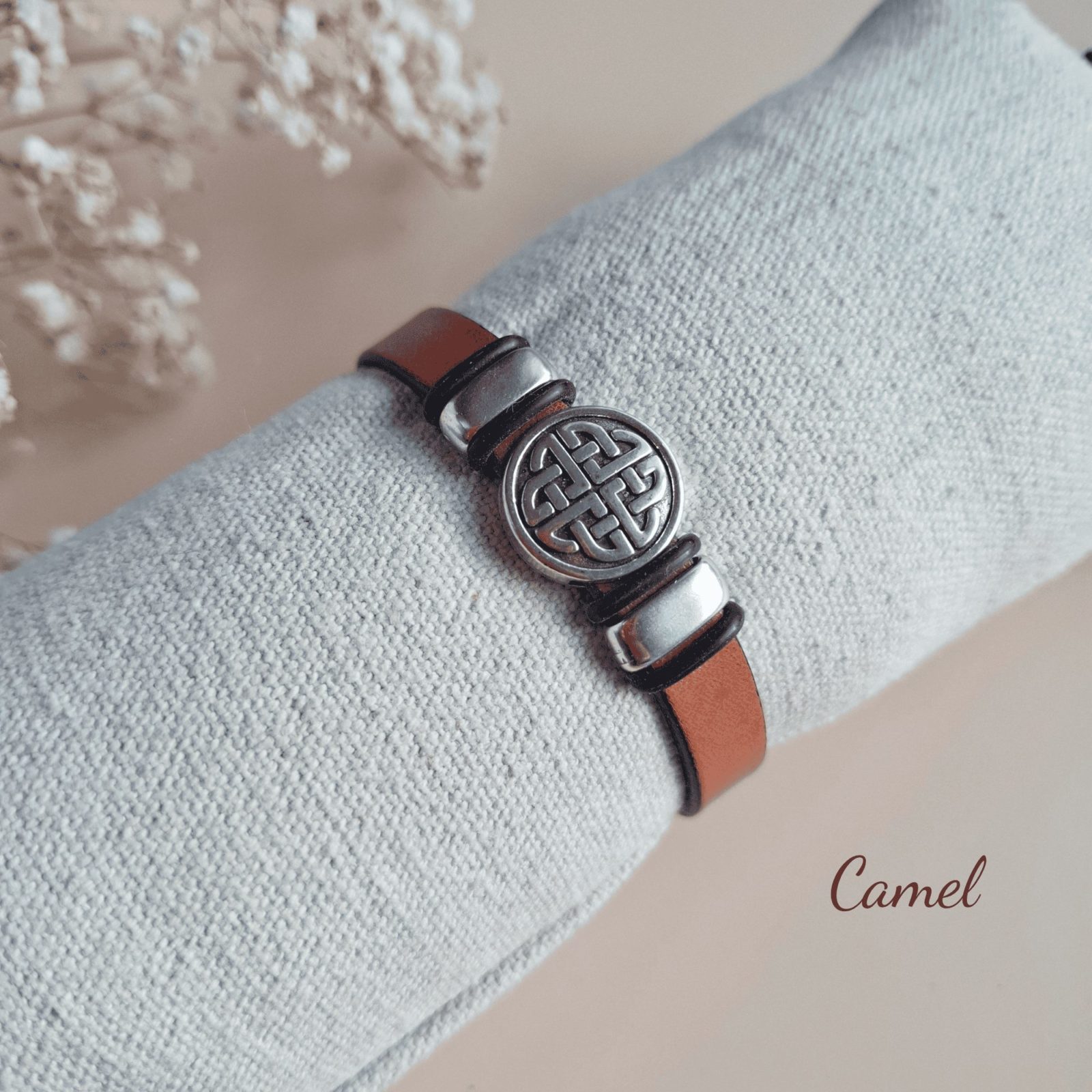 Bracelet celtique en cuir camel